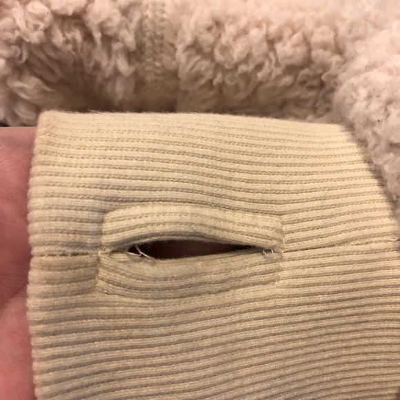 BENCH Fleece, Bomber Style, Hooded Jacket, White / Cream Colour, Size M - Picture 5 of 6